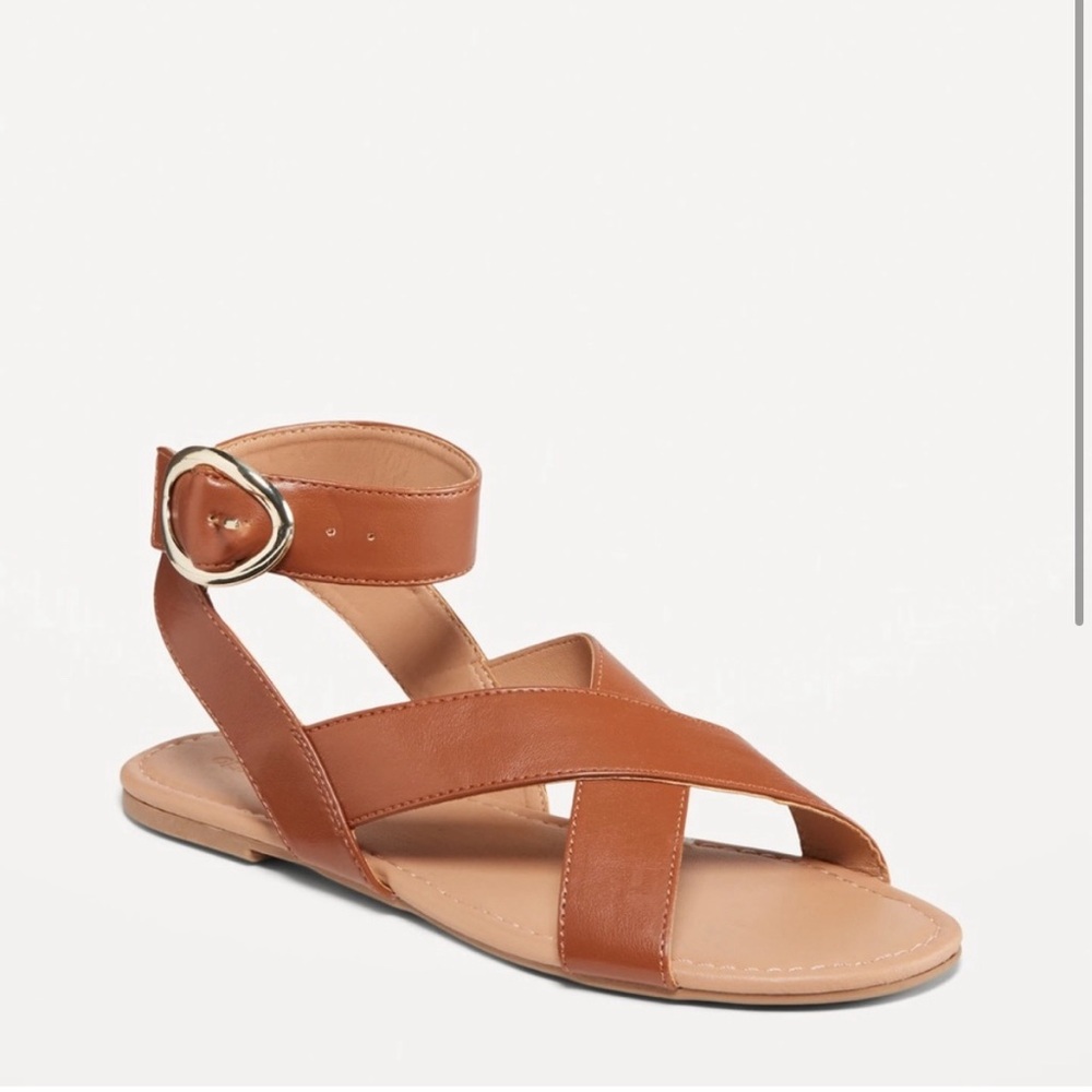 Old Navy Cognac sandals, size 10